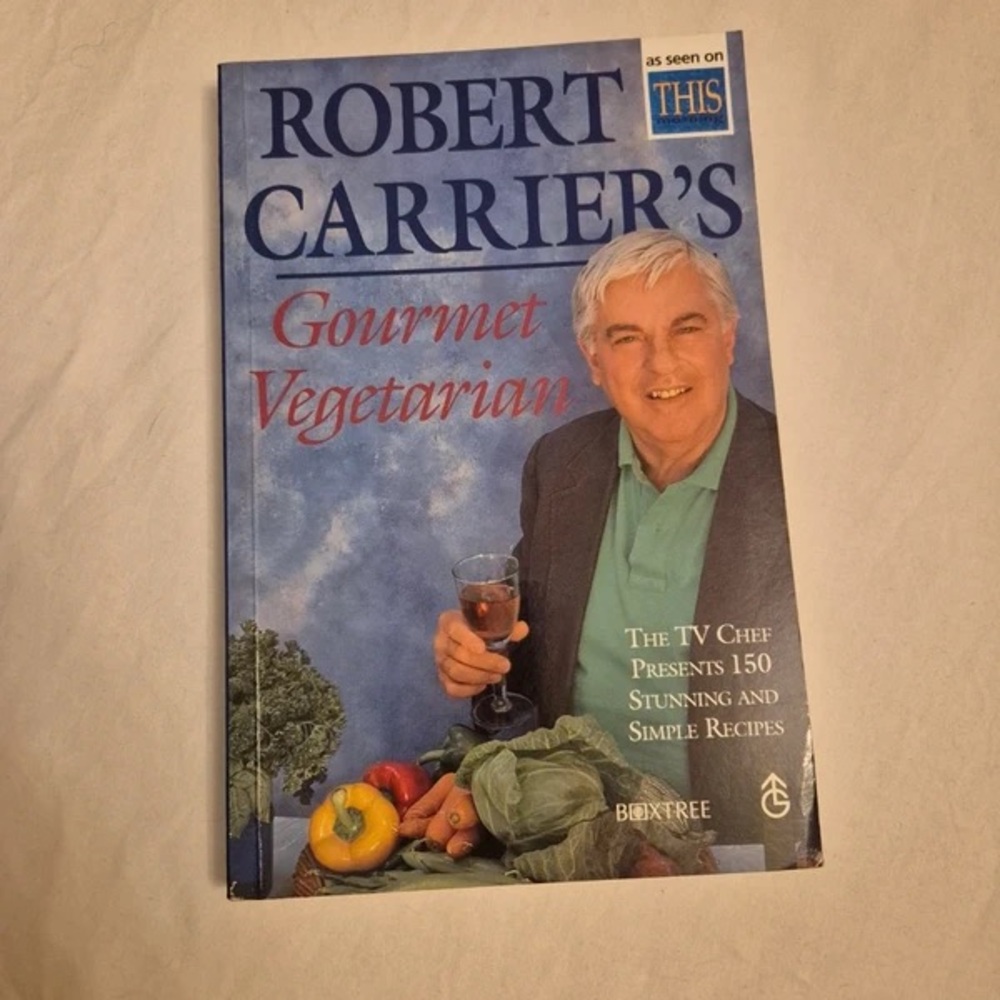 Robert Carrier's Gourmet Vegetarian — Blue Cover Edition